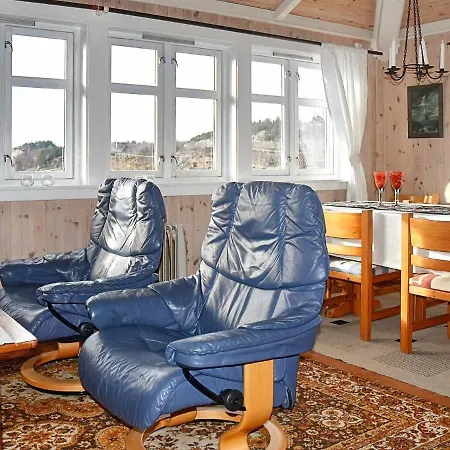 Rensvikholmen Holiday home Frei