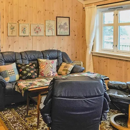 Rensvikholmen * Frei