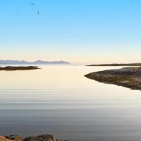 Rensvikholmen Holiday home Frei