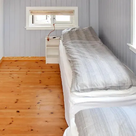 Holiday home Rensvikholmen